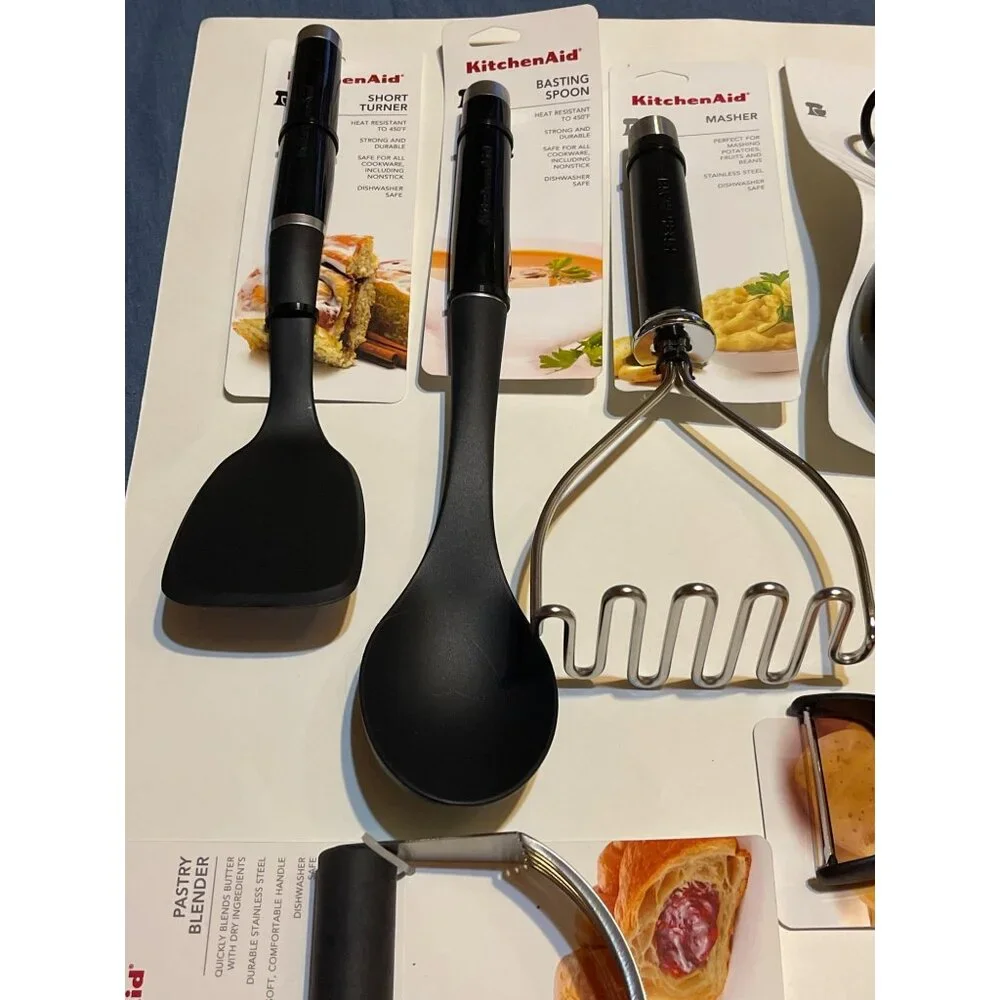 KitchenAid 18-Piece Black & Stainless Steel Utensil Set - Turner Masher Shears W